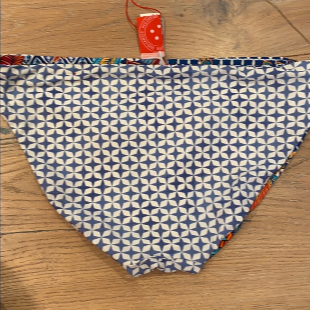 bikini bottom - Picture 3 of 4